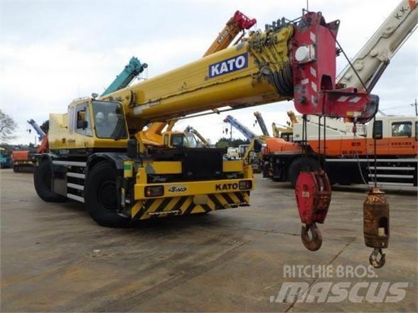 Kato KR65H 越野轮胎起重机︳越野吊︳越野起重机︳移动式起重机