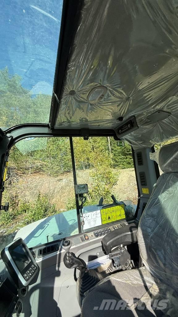 Bobcat E 85 中型挖掘机