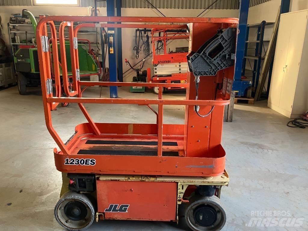 JLG 1230 ES 客货电梯
