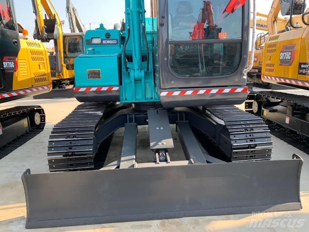 Kobelco SK 75 中型挖掘机