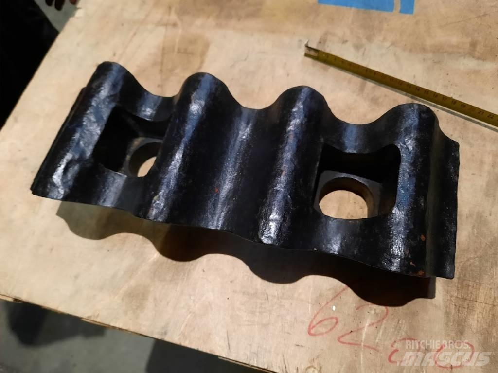 Pegson 800x550 破碎钳