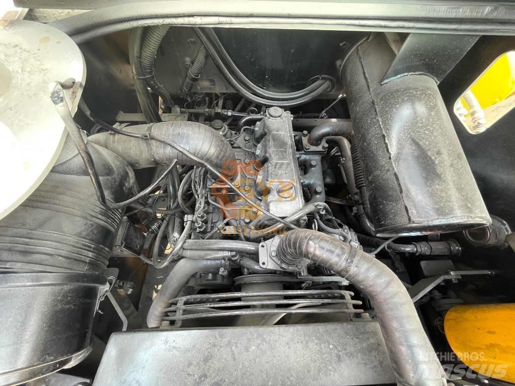 Bobcat S180 滑移装载机