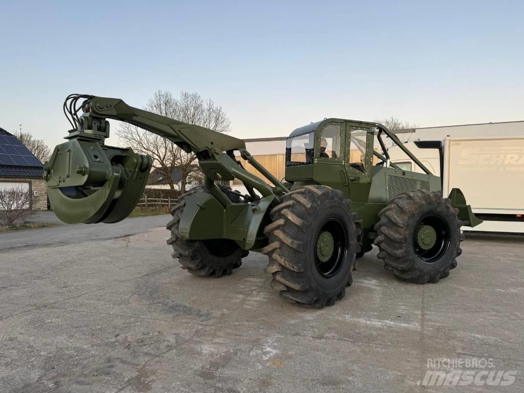 Clark Ranger 667C 粉碎机