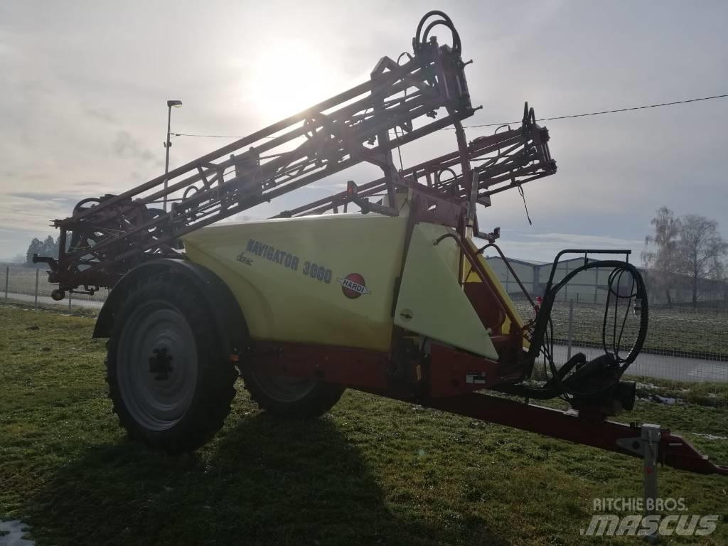 Hardi Navigator 3000 牵引式喷雾机