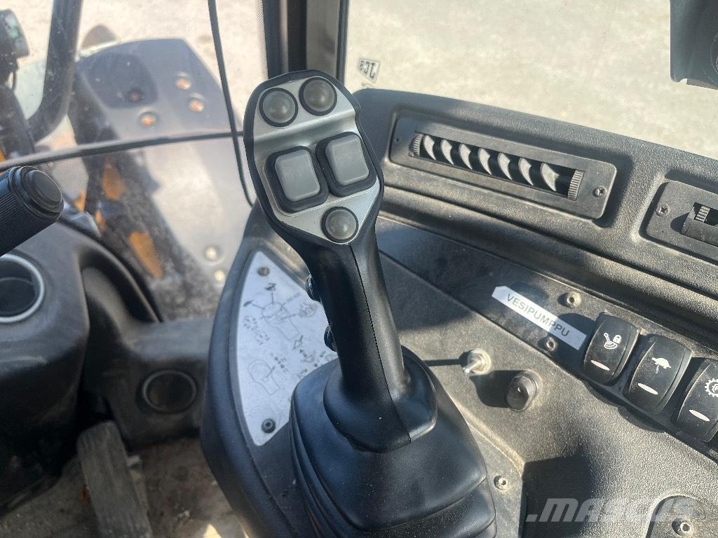 JCB 409 / Myyty, Sold 轮式装载机