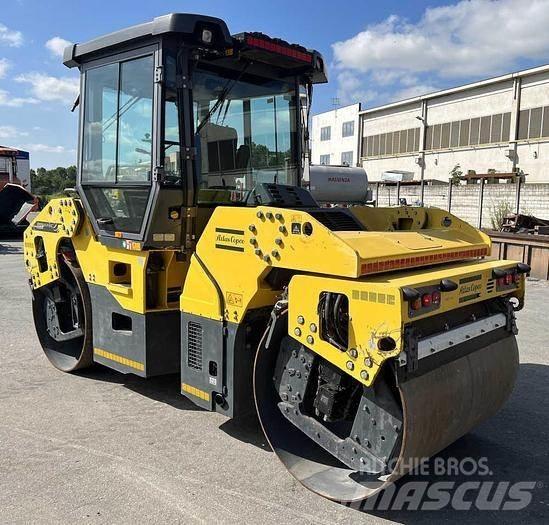 Dynapac CC 2300 双轮压路机