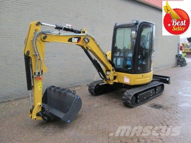 CAT 303.5 小型挖掘机