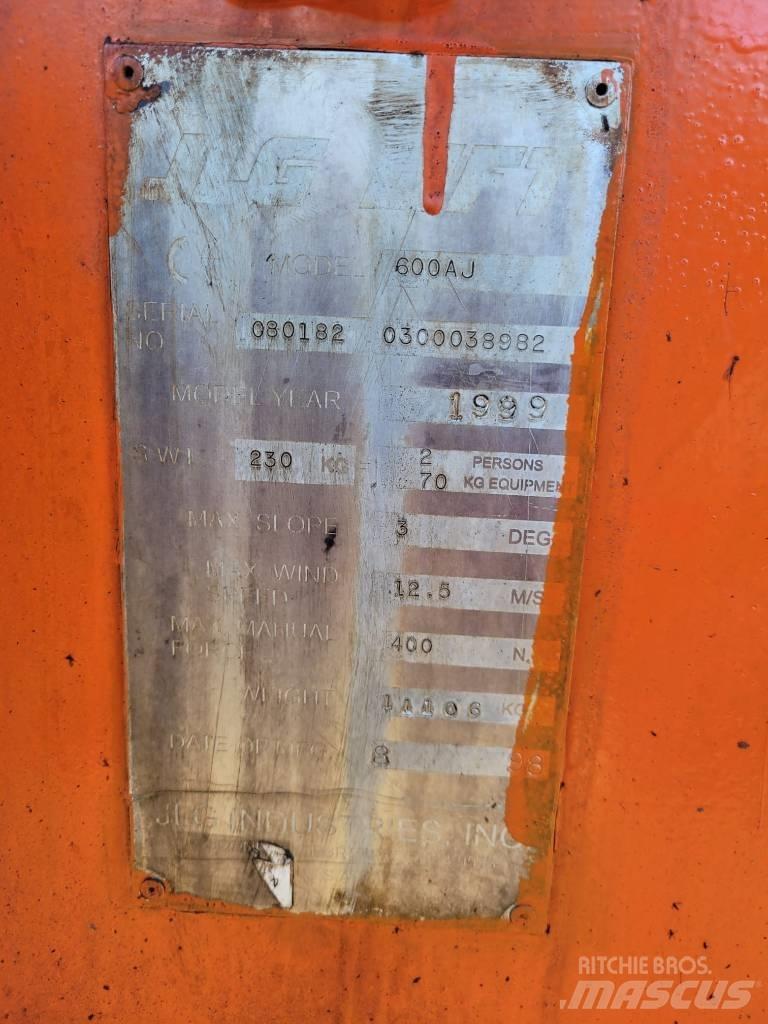 JLG 600 AJ 直臂高空工作平台