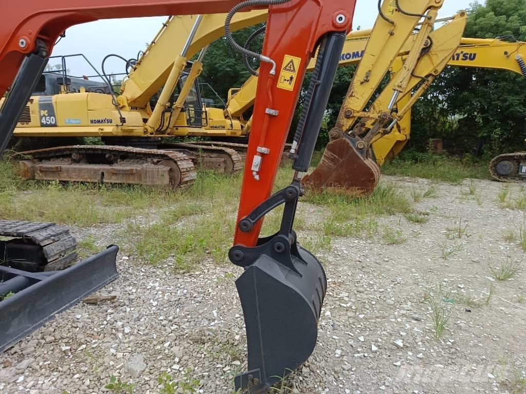 Kubota KX 155 履带挖掘机