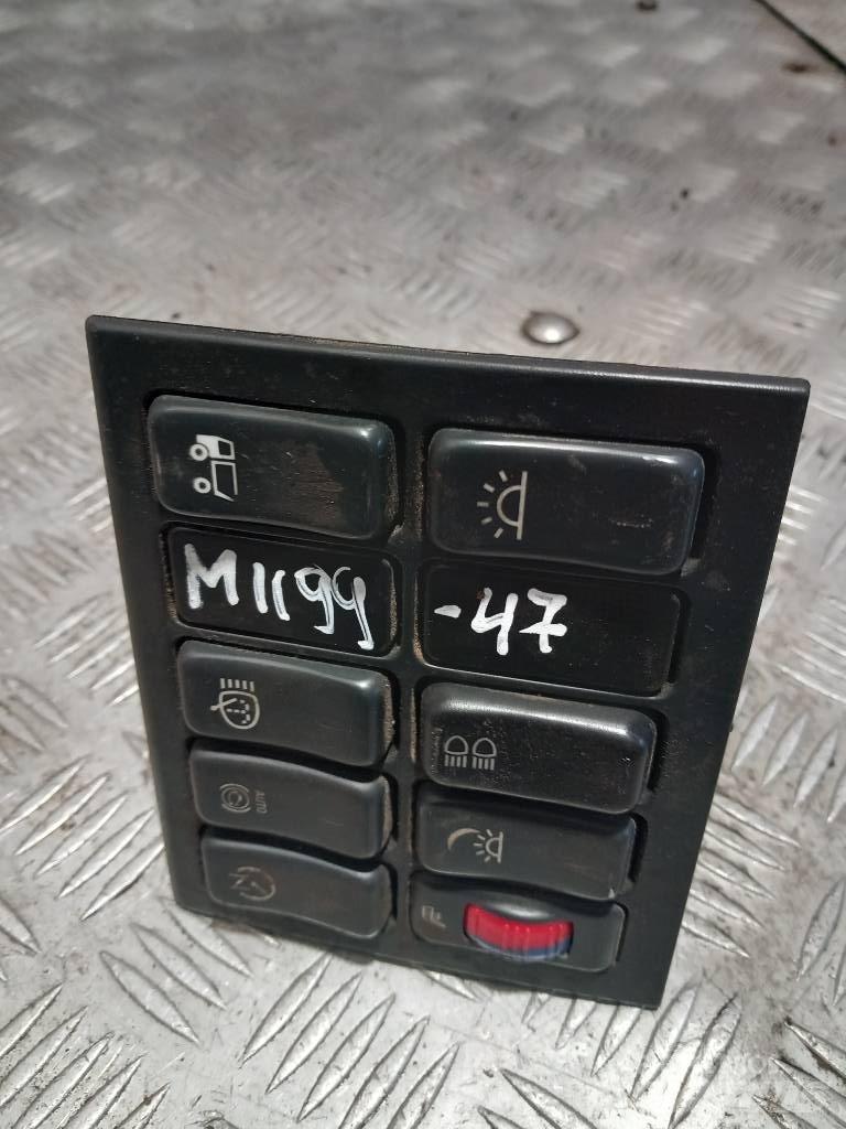 MAN TGM  81617010243 驾驶室与内部