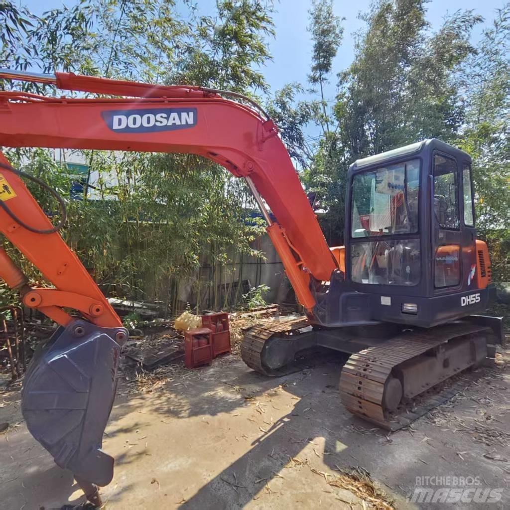 Doosan DH 55 小型挖掘机