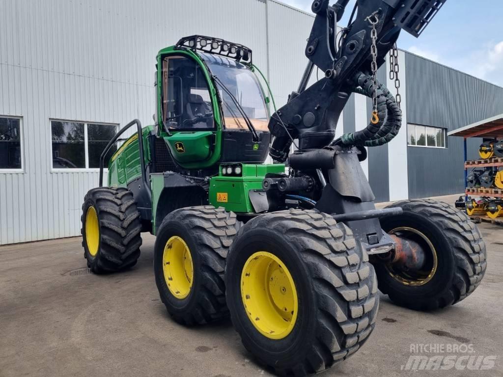 John Deere 1270 G 收割机
