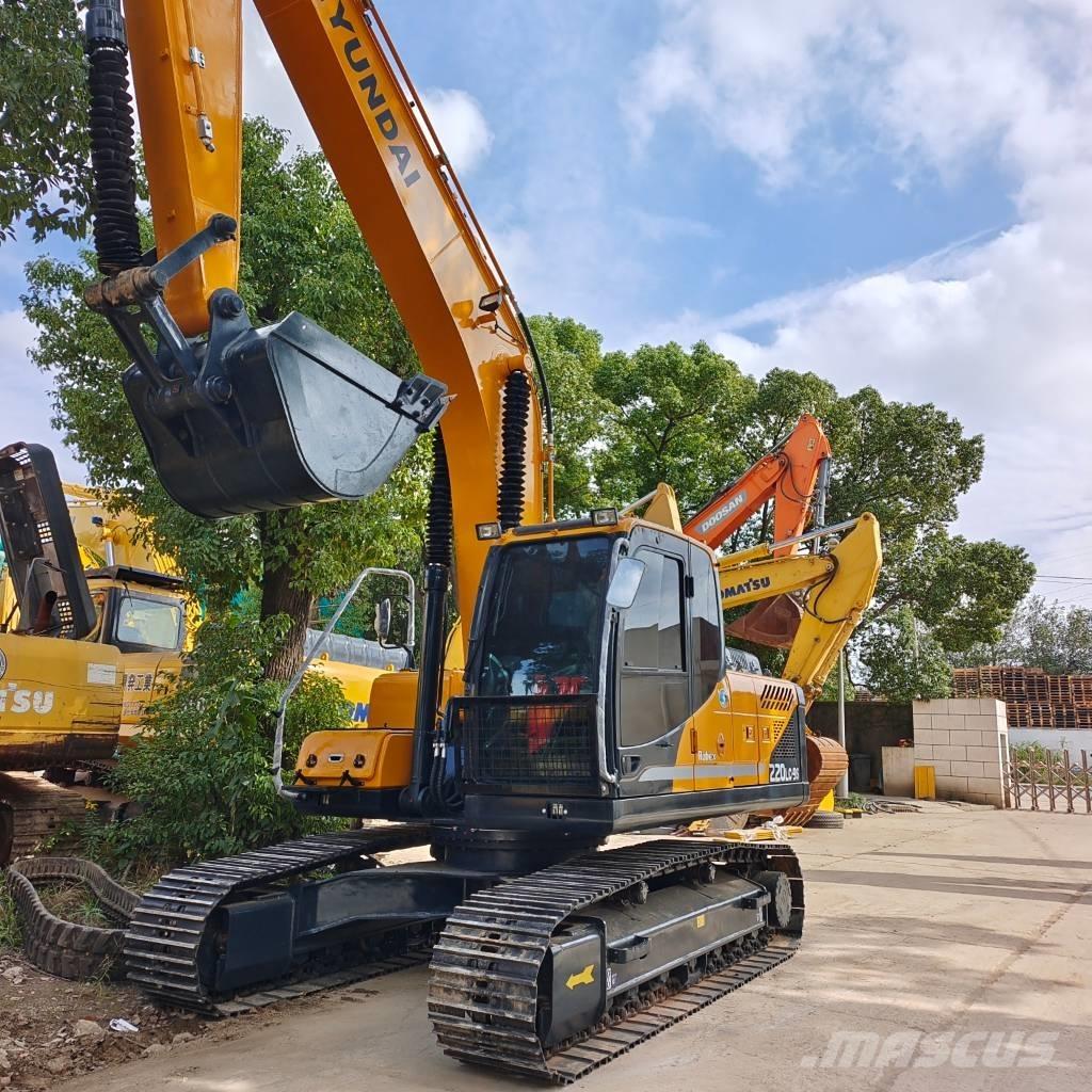 Hyundai 220LC-9S 履带挖掘机