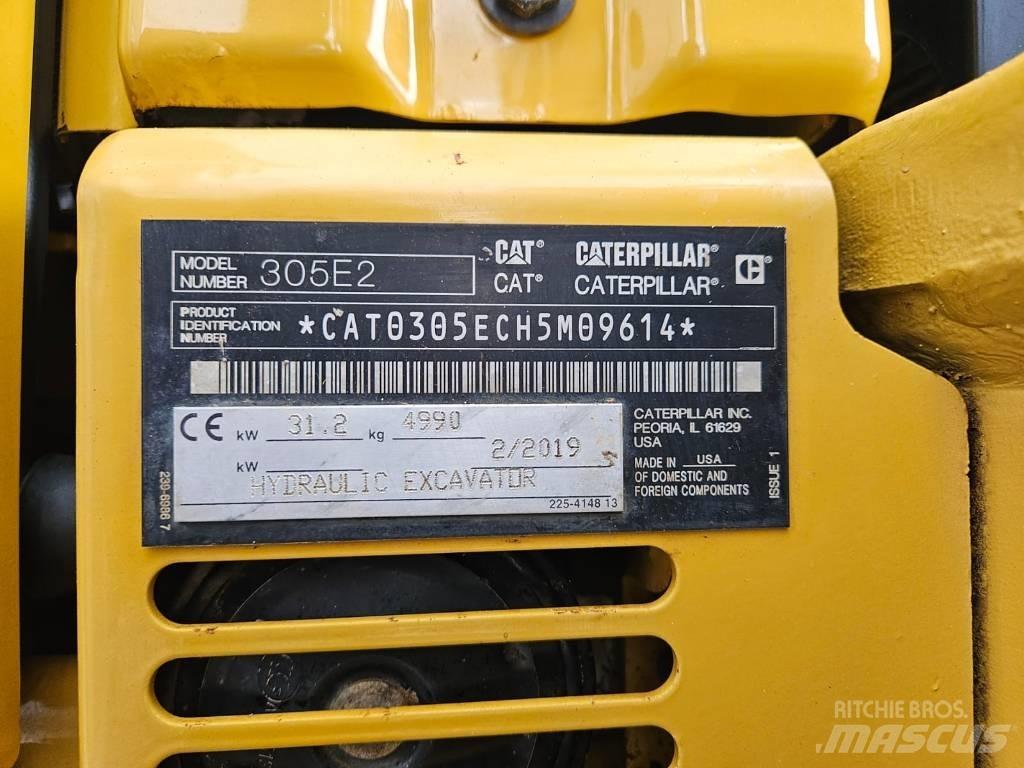 CAT 305 E2 小型挖掘机