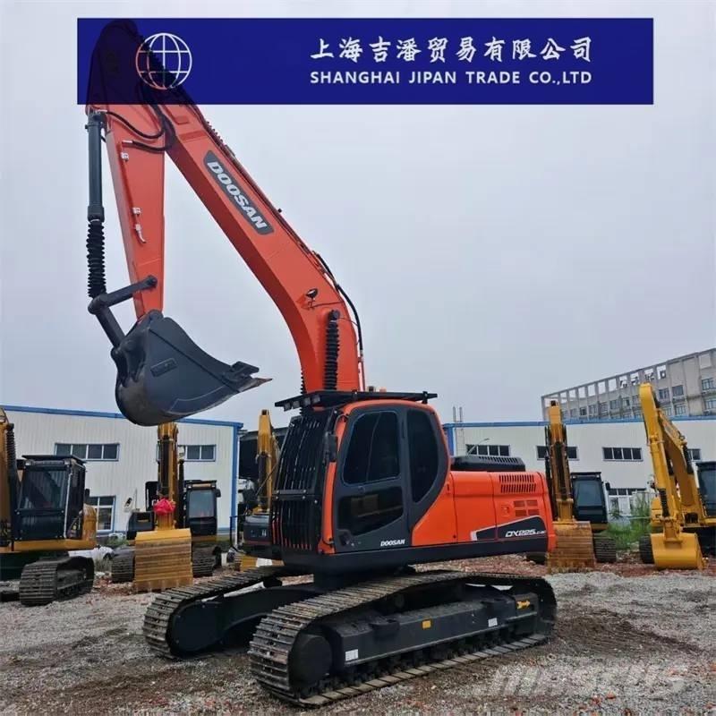 Doosan DX 225 履带挖掘机