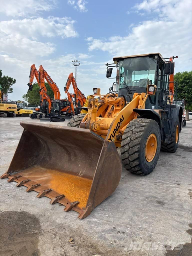 Hyundai HL 757-9 A 轮式装载机