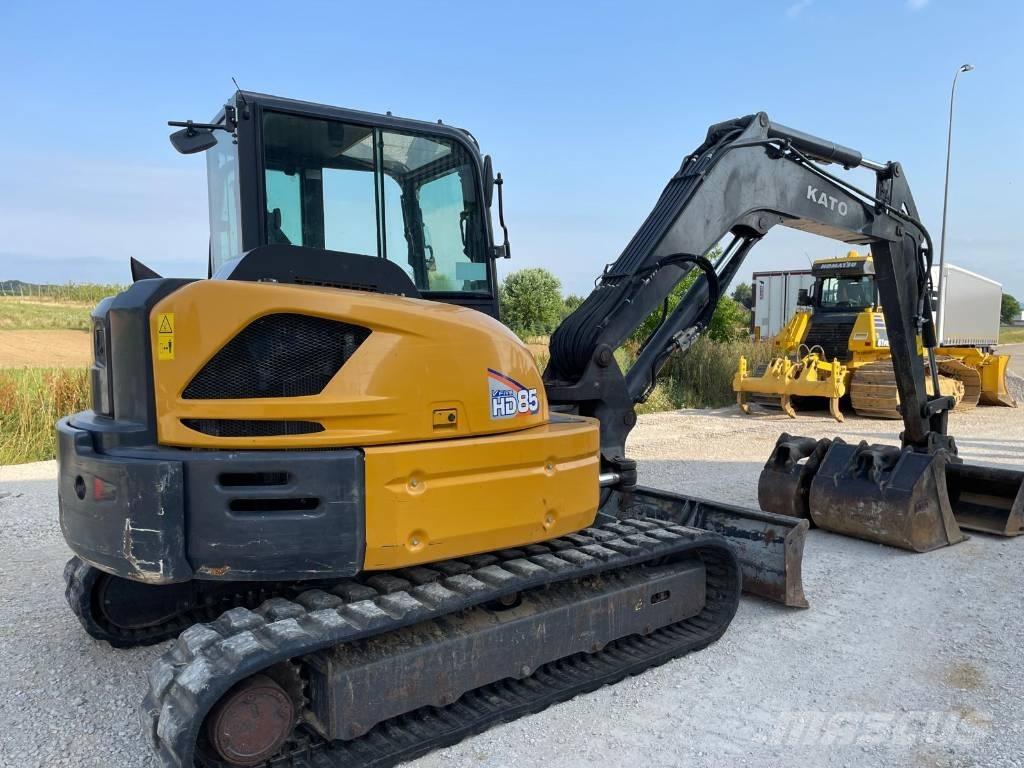 Kato IMER HD85V5 中型挖掘机