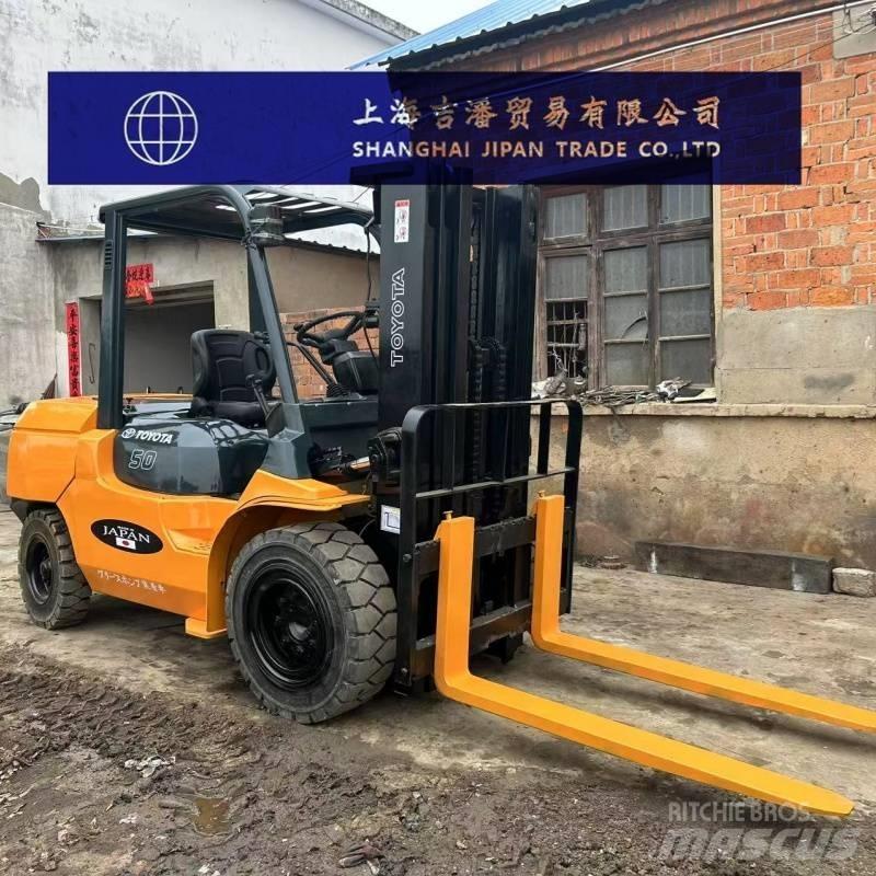 Toyota 5 ton 柴油叉车