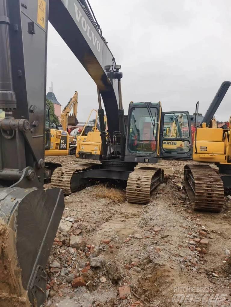 Volvo EC 210 DL 履带挖掘机