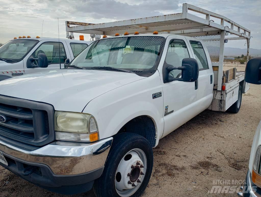 Ford F 550 XL SD 平板栏板货车