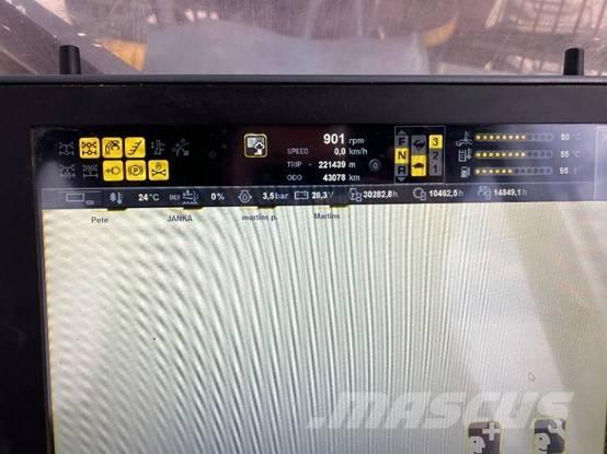 Ponsse Buffalo 8W 集运机