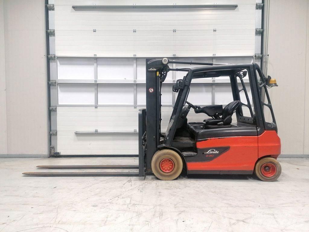 Linde E30L-01 电动叉车