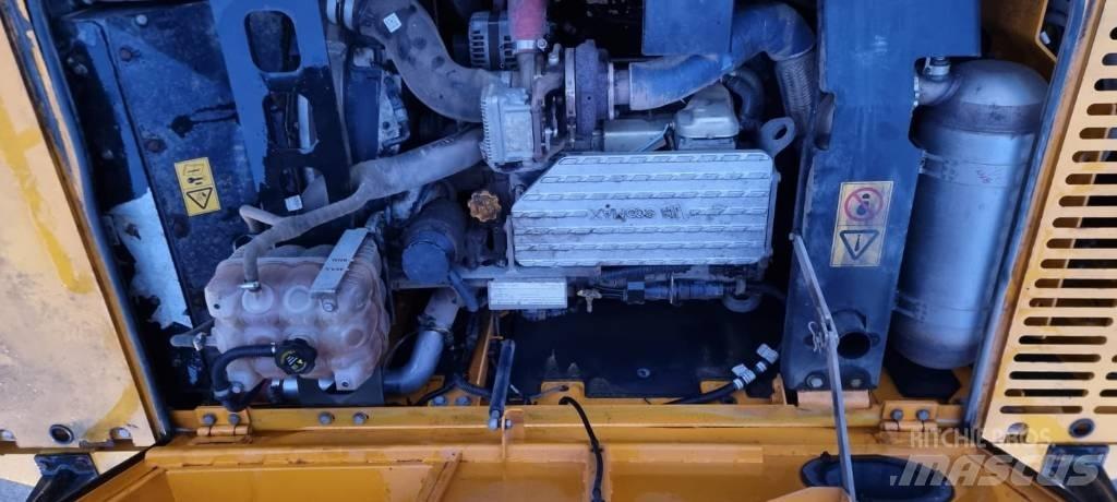 JCB 220 X Long 履带挖掘机