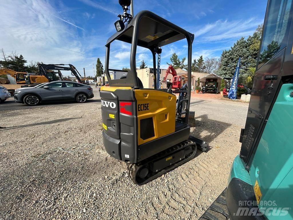 Volvo EC 15 E 小型挖掘机
