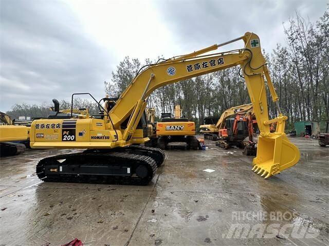 Komatsu pc200-8 履带挖掘机