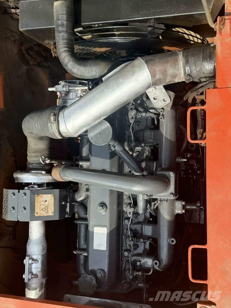 Doosan DH150 W-7 轮式挖掘机