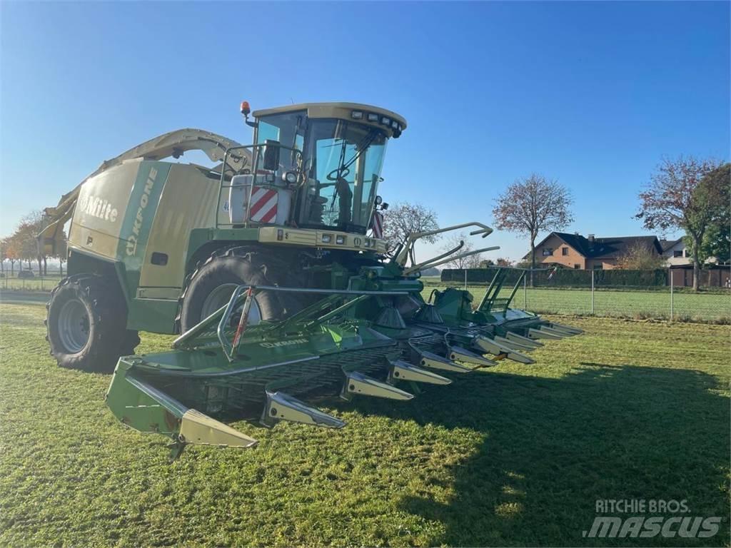 Krone BIG X 650 自走式青贮饲料收割机