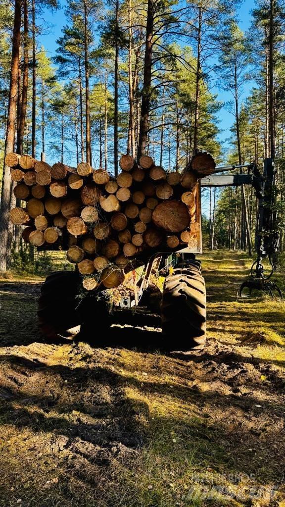 John Deere 1010G 集运机