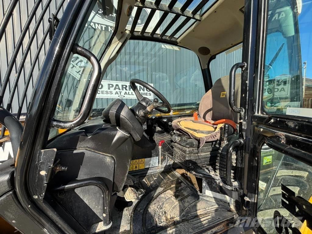 JCB 540-140 伸缩臂叉装车|叉装车