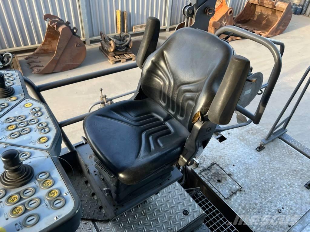 Vögele SUPER 1800-2 沥青摊铺机