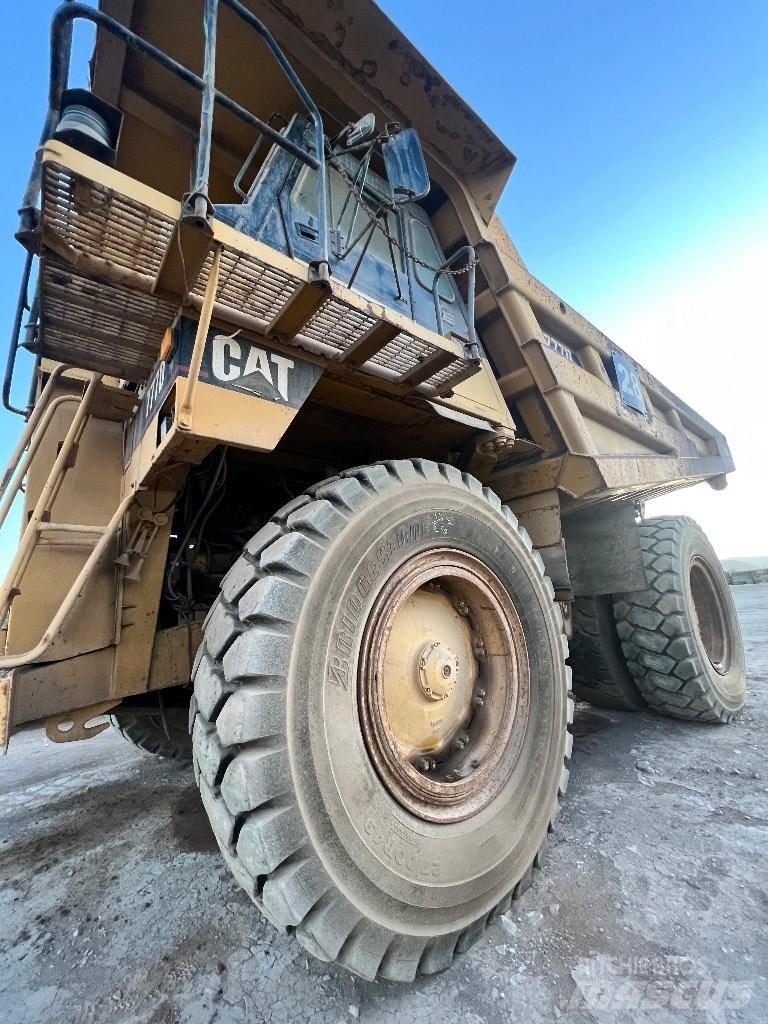 CAT 777D 翻斗车\公路型自卸车