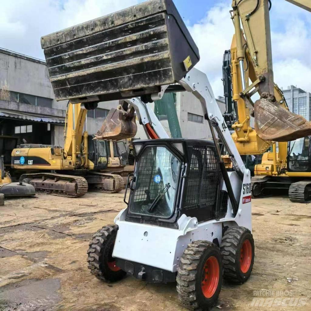 Bobcat S 160 滑移装载机