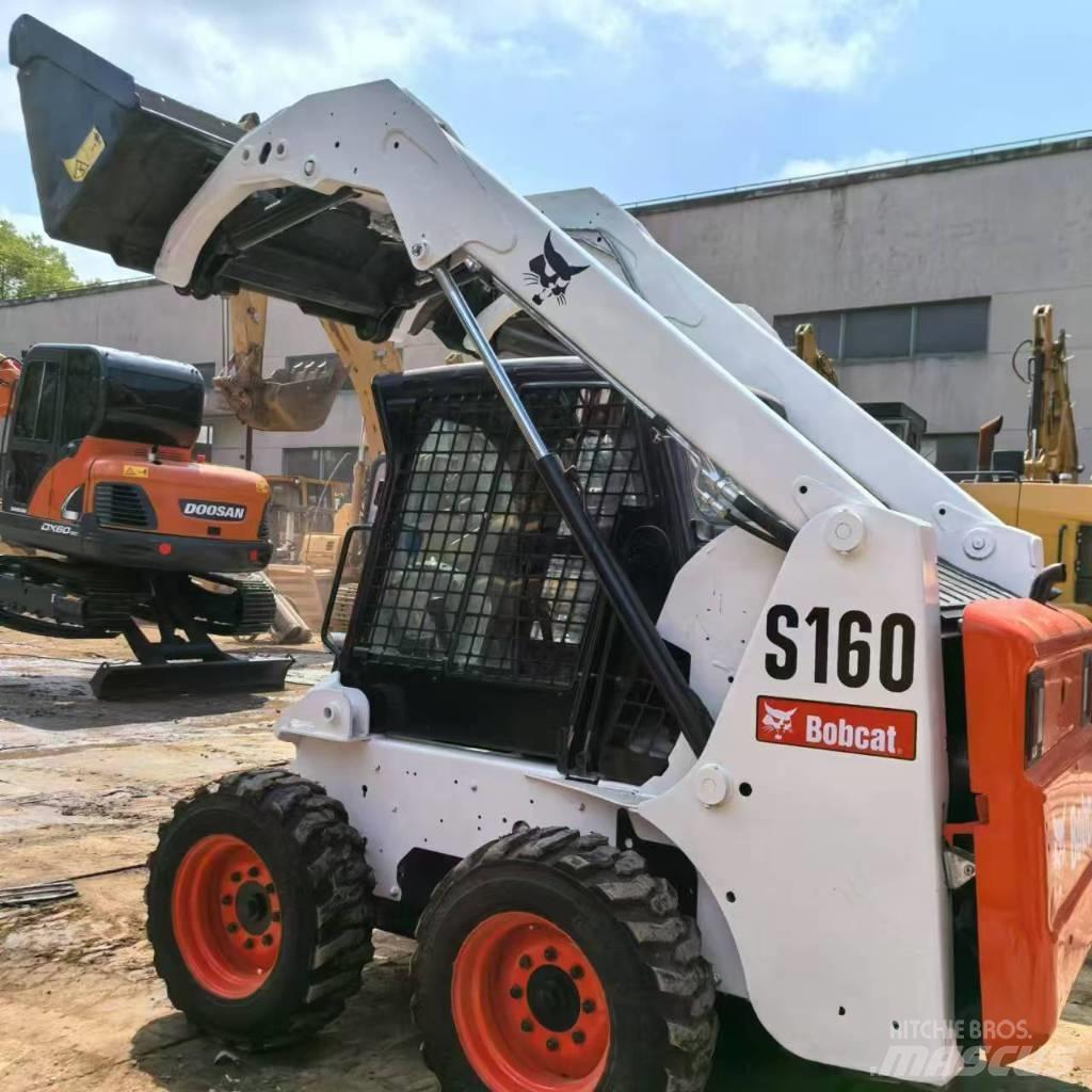 Bobcat S 160 滑移装载机