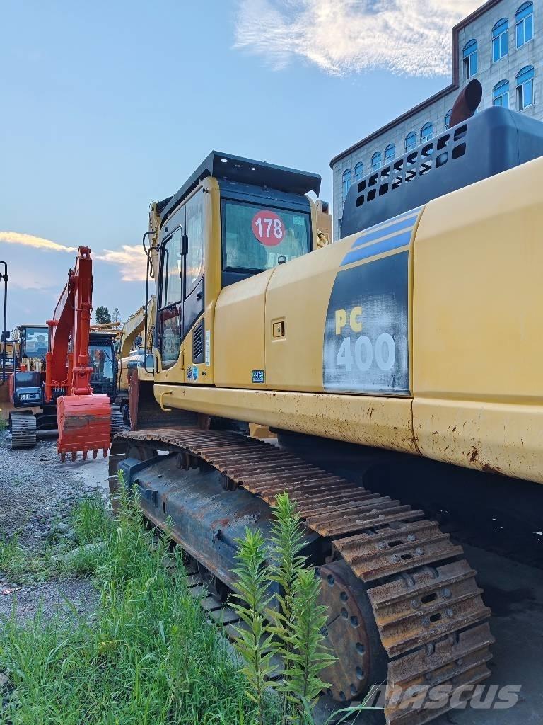 Komatsu PC 400-8 履带挖掘机