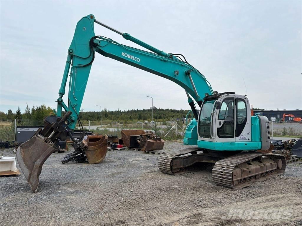 Kobelco SK235SR 履带挖掘机