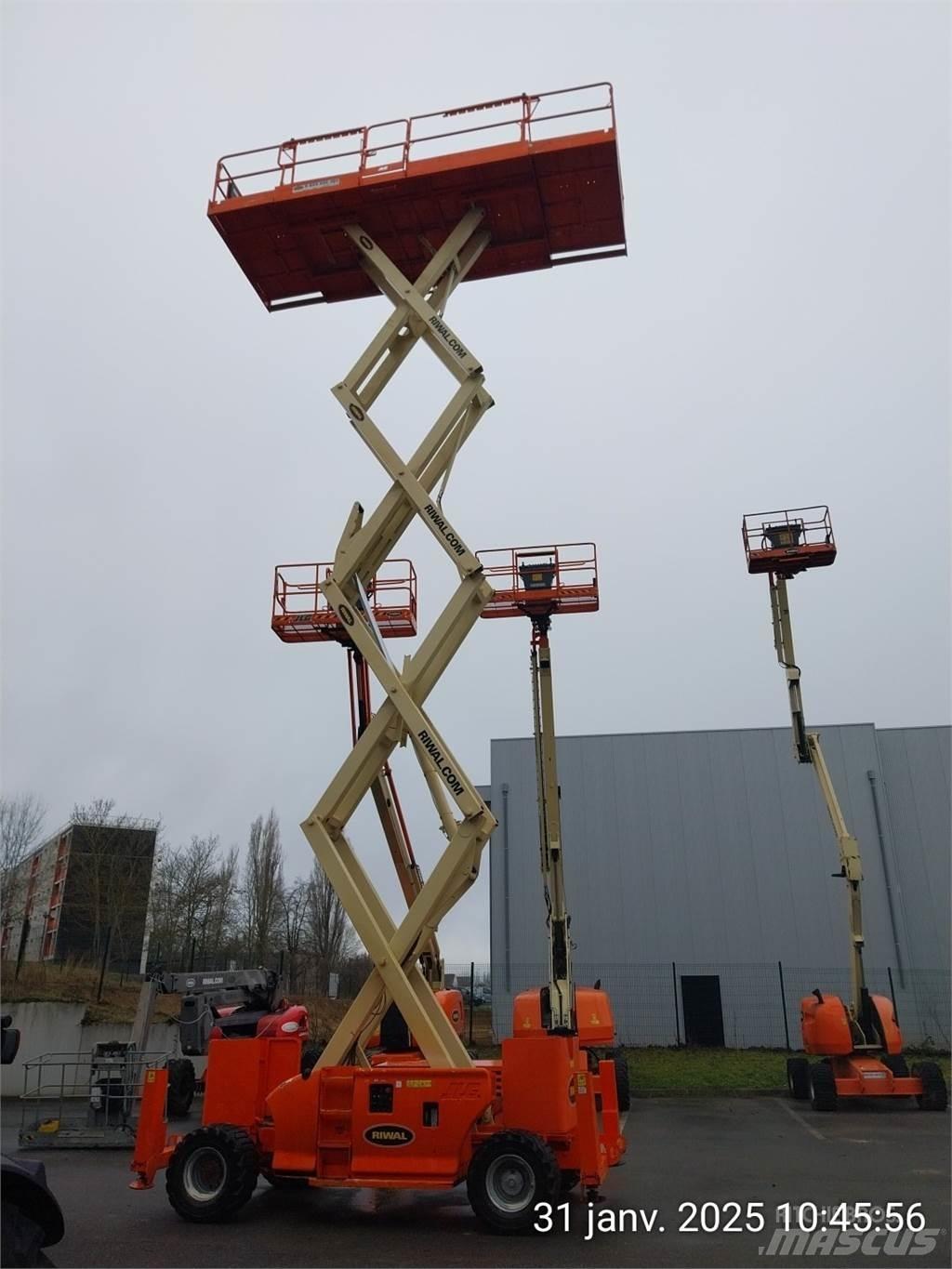 JLG 4394RT 剪叉式升降机