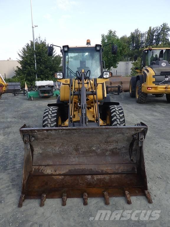 Volvo L 25 F 轮式装载机