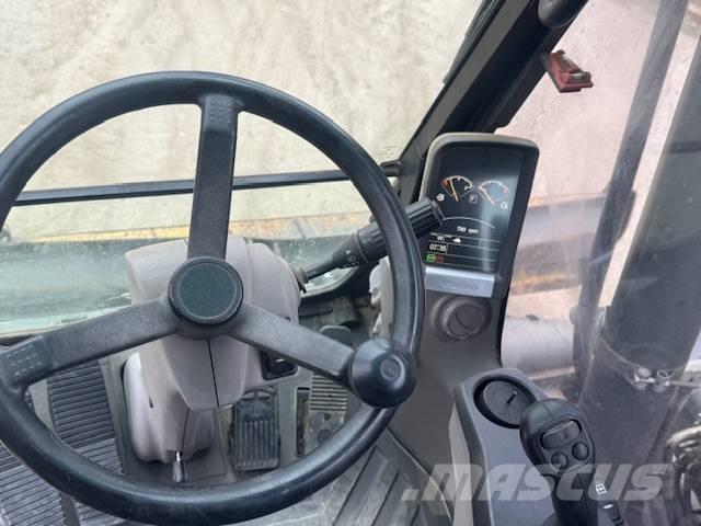 Volvo EW 140 C 轮式挖掘机