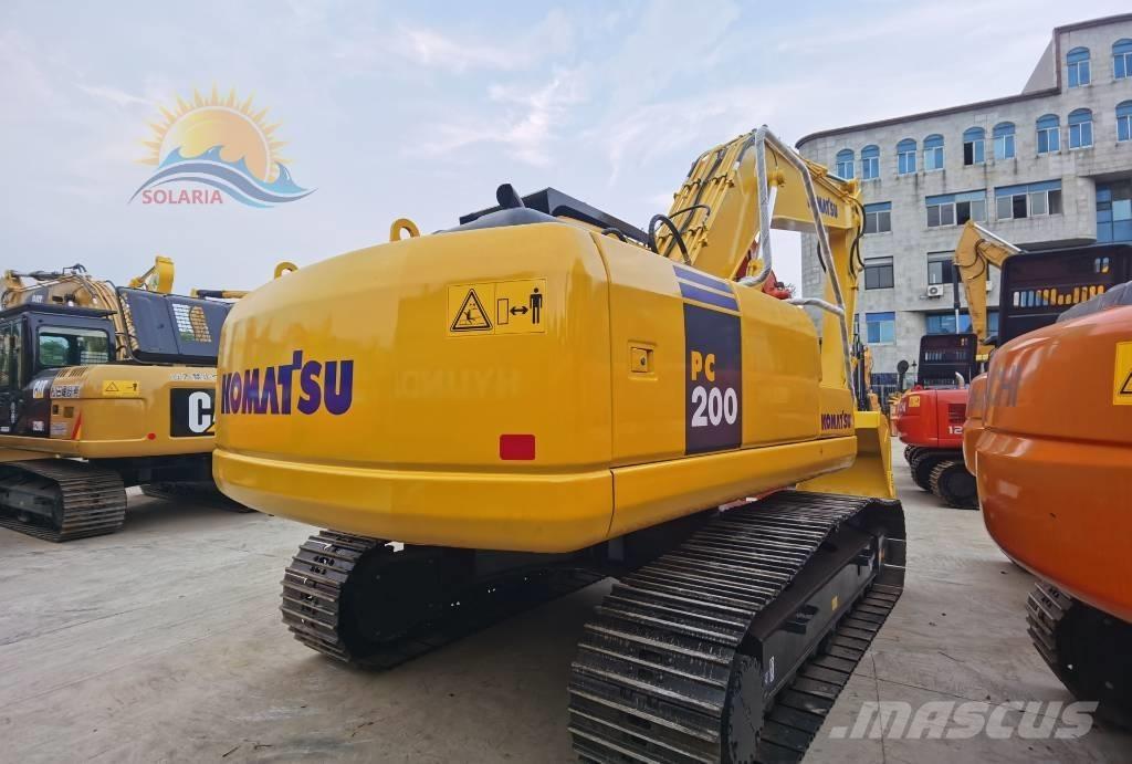 Komatsu PC 200-7 履带挖掘机