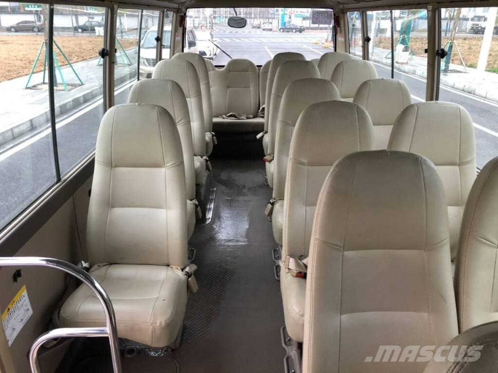Toyota Coaster 公路客运汽车