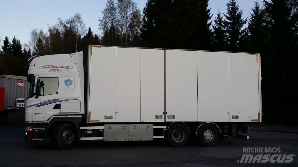 Scania R500 6x2 厢式货车