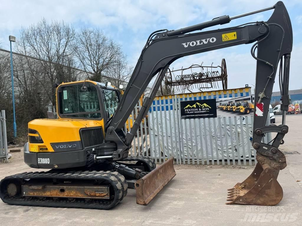 Volvo ECR 88 中型挖掘机