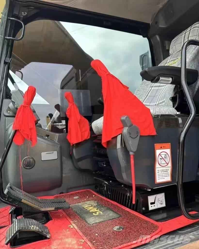 Sany SY 235 履带挖掘机