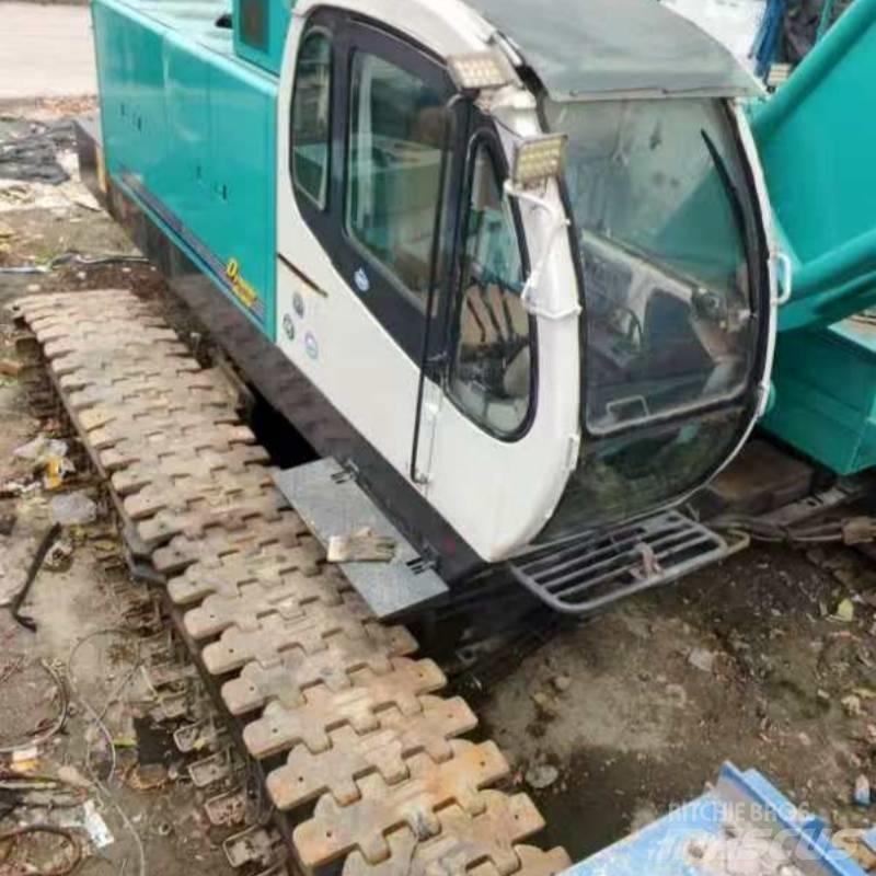 Kobelco 7080 履带起重机