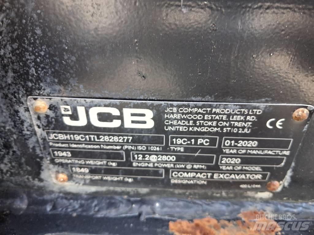 JCB 19 C-1 小型挖掘机
