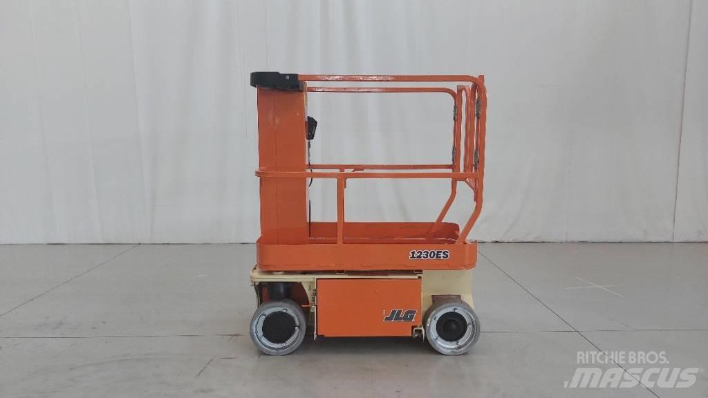 JLG 1230 ES 剪叉式升降机